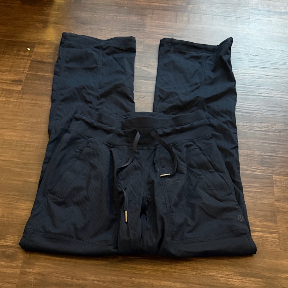 Lululemon dance studio pants size 2 navy blue